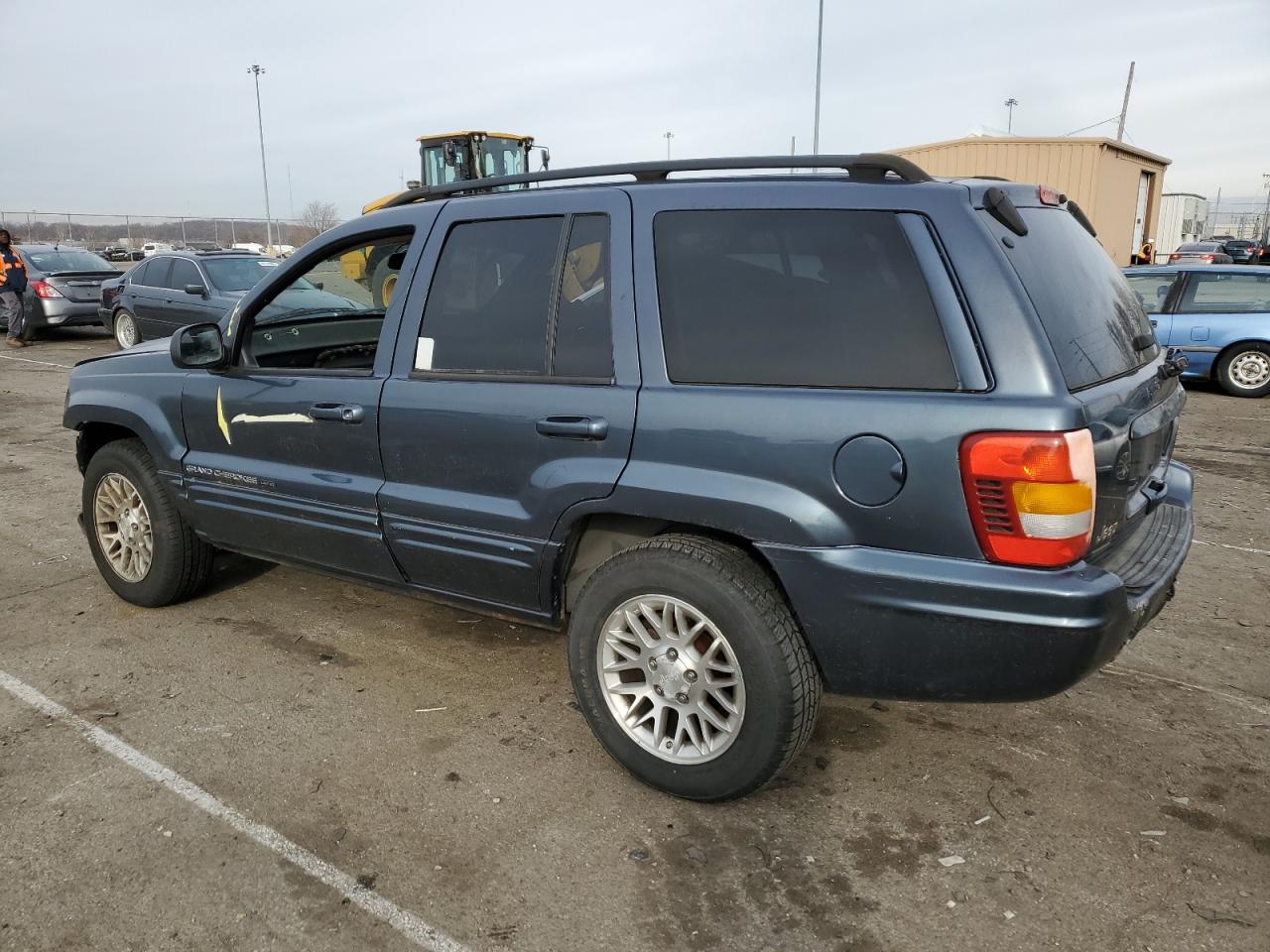 Image 2 of 2002 JEEP GRAND CHEROKEE LIMITED 2002 with VIN 1J8GW58N92C330899