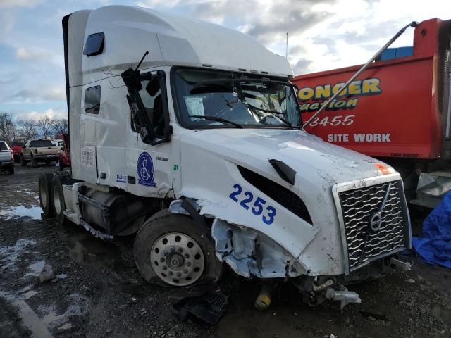 Image 1 of 2021 VOLVO VN VNL 2021 with VIN 4V4NC9EH9MN246168