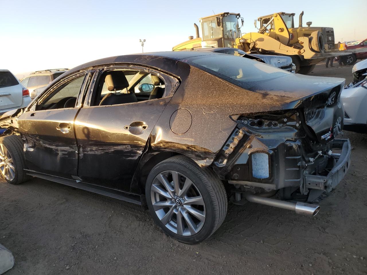 Image 2 of 2022 MAZDA 3 PREFERRED 2022 with VIN 3MZBPBCL0NM313556