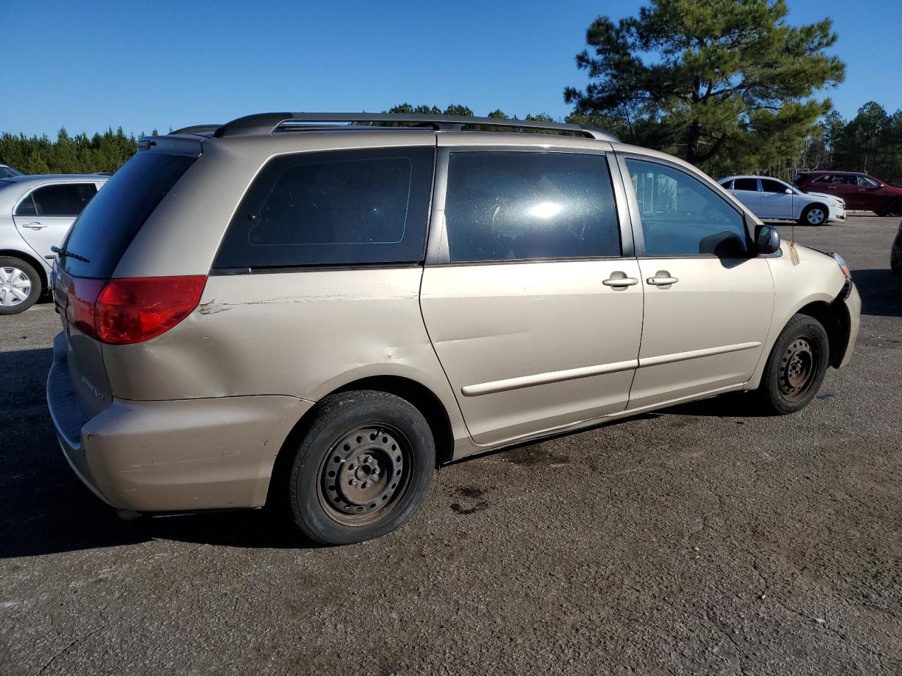 Image 3 of 2006 TOYOTA SIENNA CE 2006 with VIN 5TDZA23C26S530496