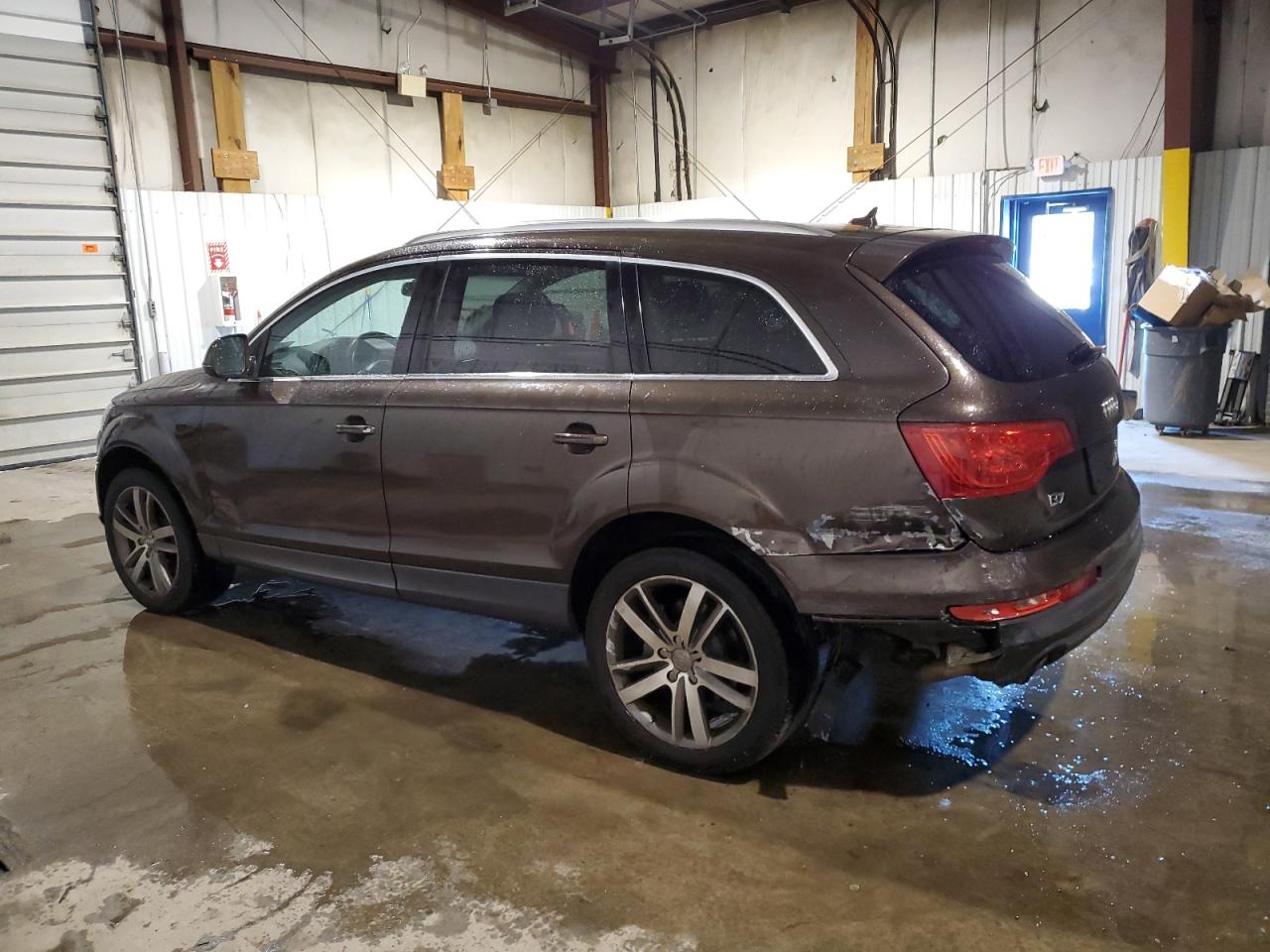 Изображение 2 2010 AUDI Q7 PREMIUM PLUS 2010 с VIN WA1LYAFE7AD002492