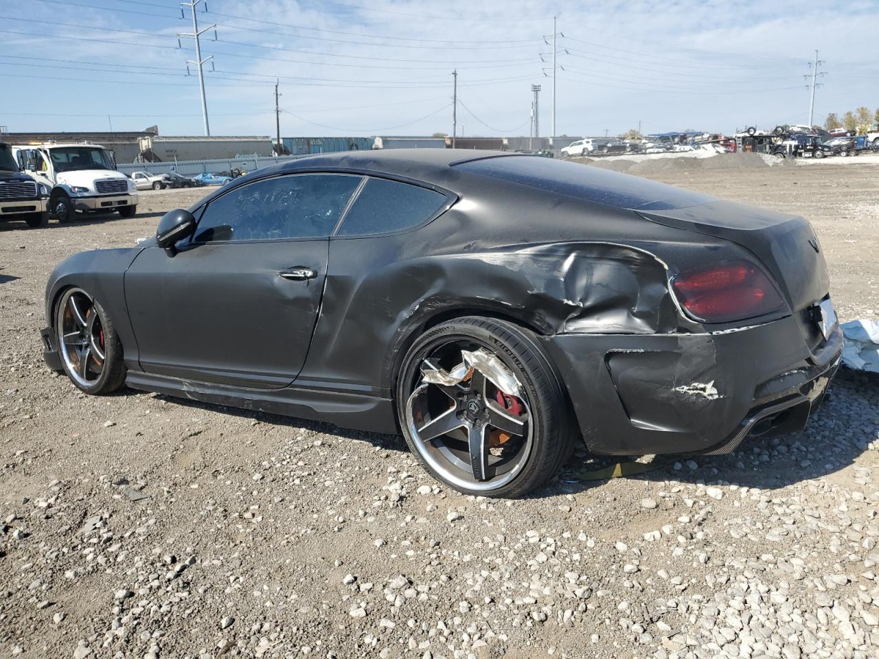 Image 2 of Bentley Continental Gt V8 S 2015 with VIN SCBFH7ZA7FC042683