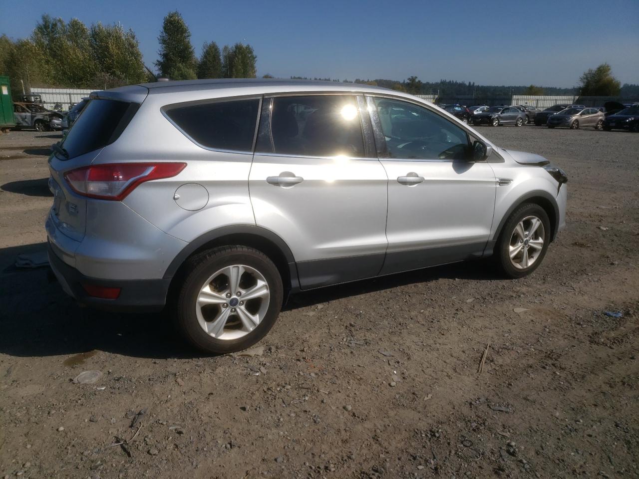 Obraz 3 z Ford Escape Se 2014 z VIN 1FMCU9G9XEUC46219