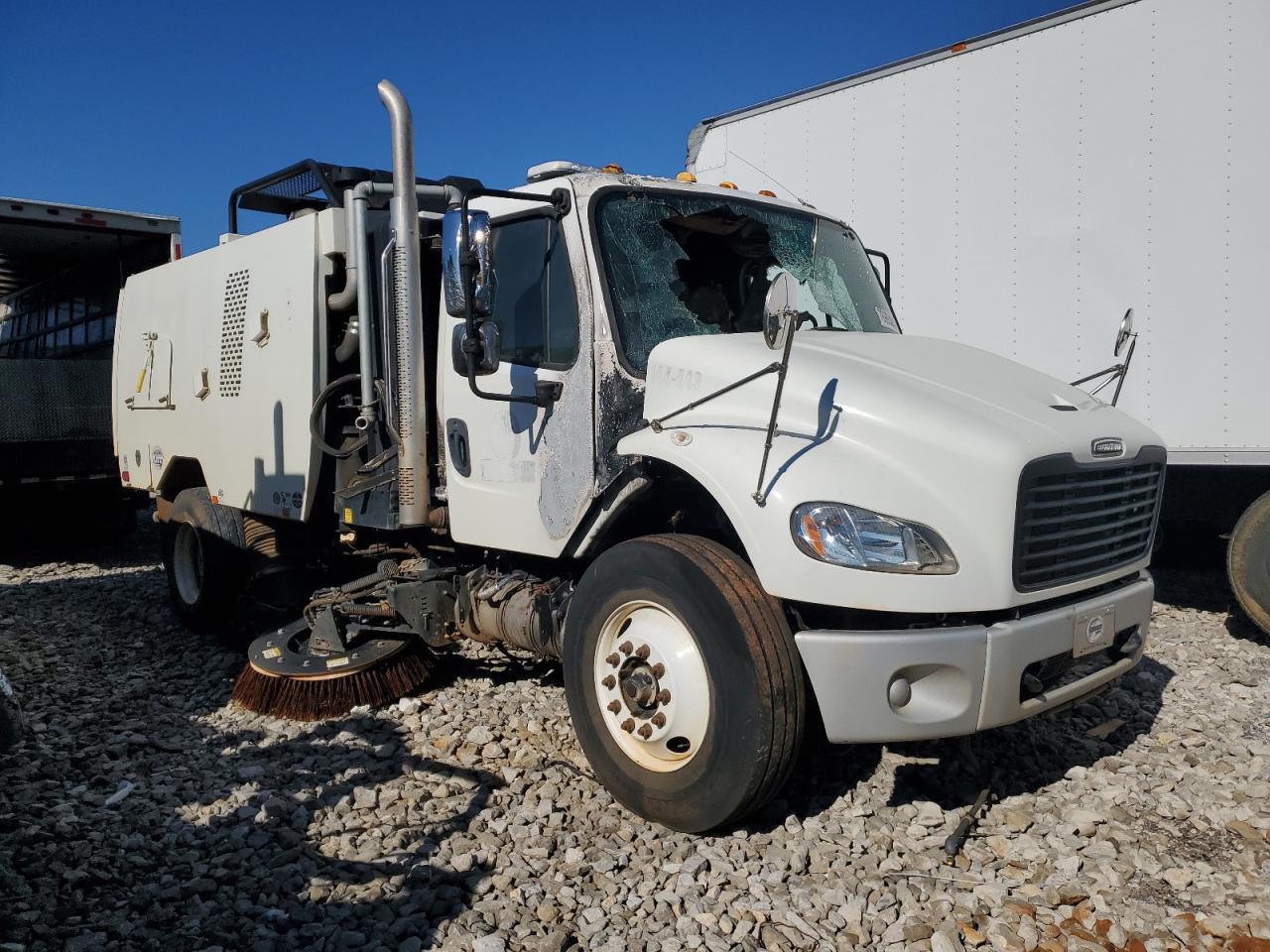 2020 FREIGHTLINER M2 106 MEDIUM DUTY 2020 image
