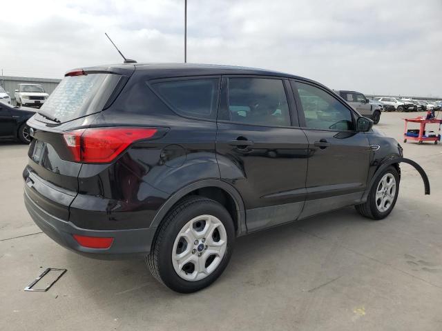 Image 3 of 2019 FORD ESCAPE S 2019 with VIN 1FMCU0F72KUB25899