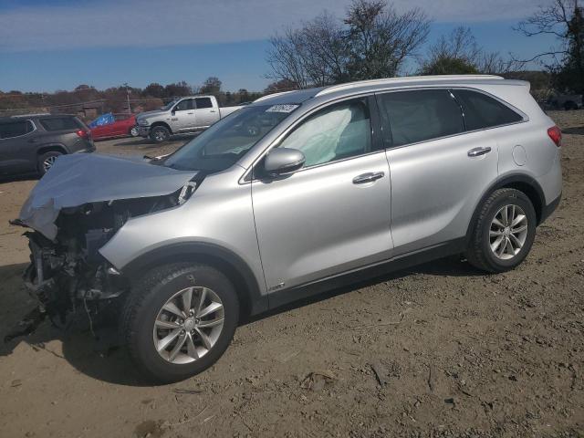 Изображение 1 2016 KIA SORENTO LX 2016 с VIN 5XYPGDA33GG015235
