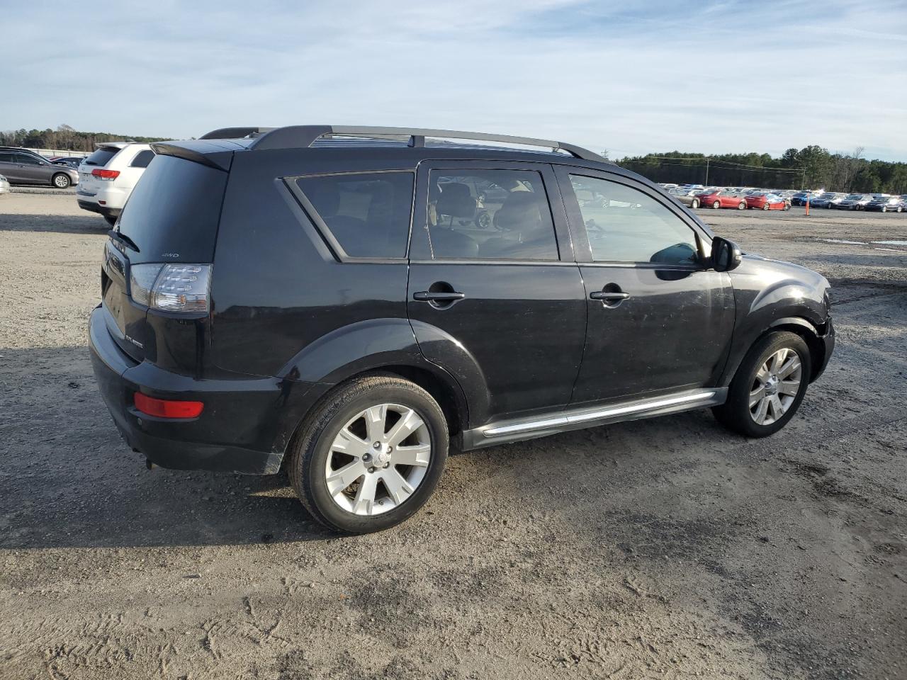 Изображение 3 2013 MITSUBISHI OUTLANDER SE 2013 с VIN JA4JT3AWXDU009460
