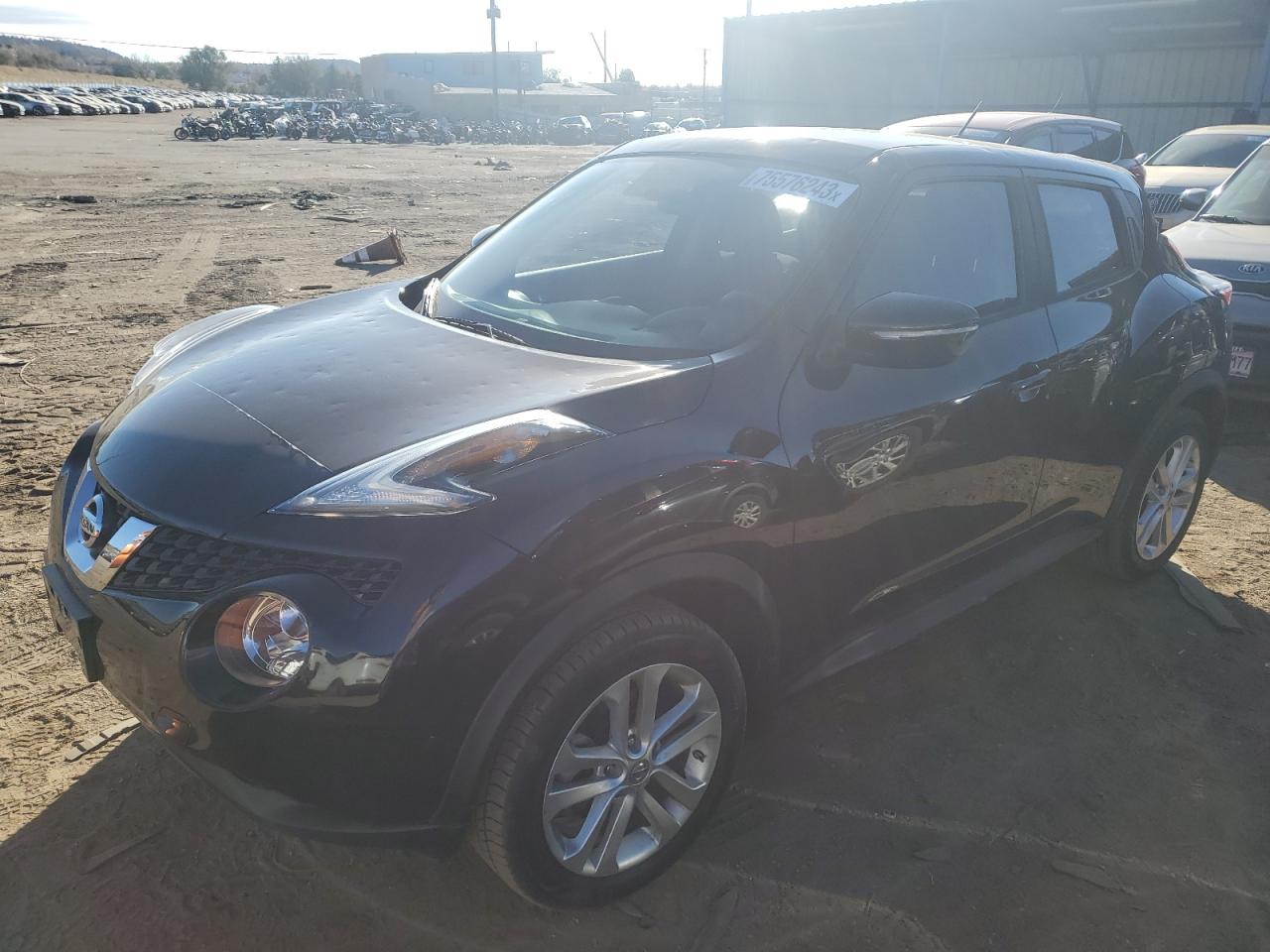 Изображение 1 2015 NISSAN JUKE S 2015 с VIN JN8AF5MV5FT565197