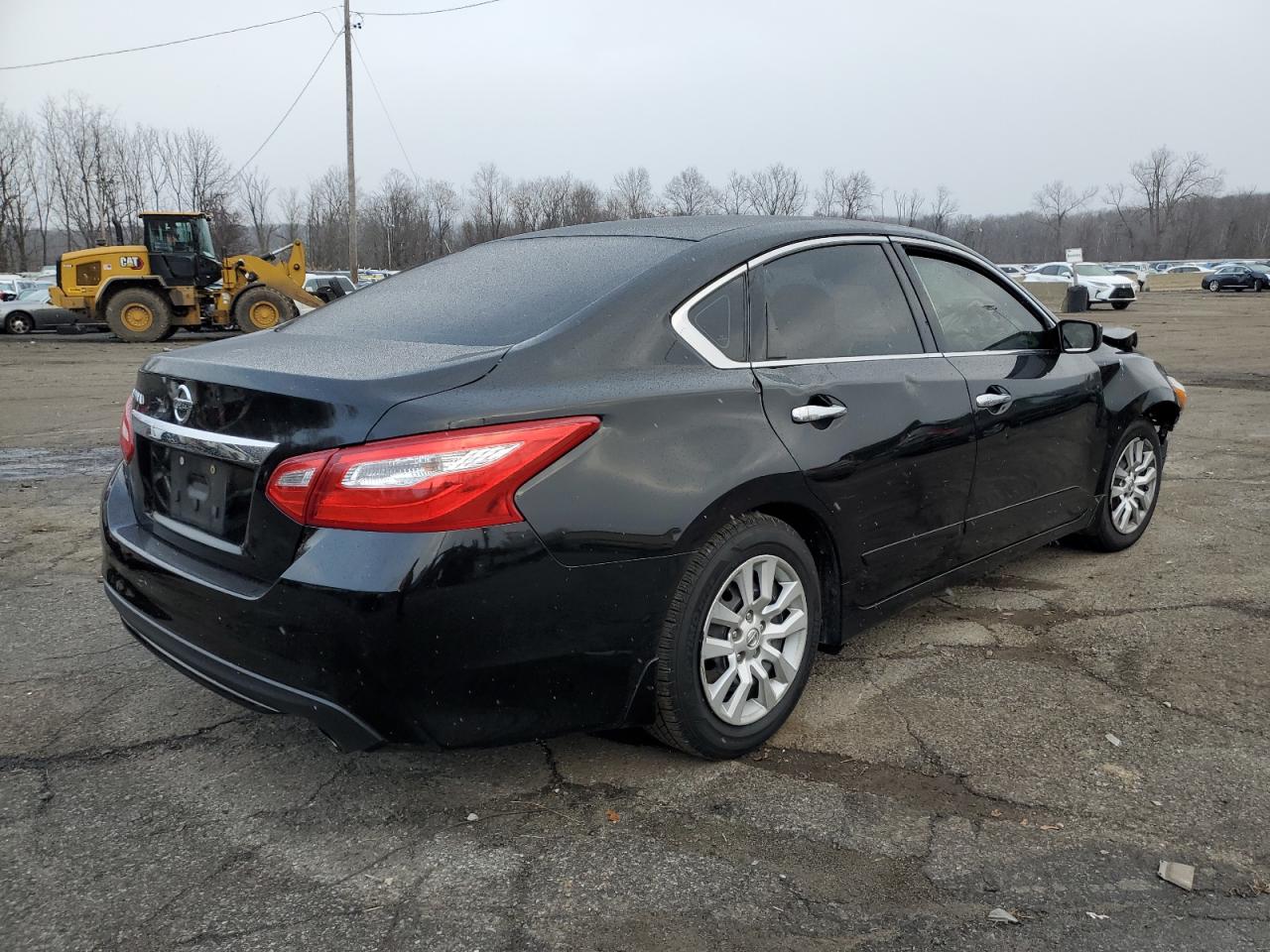 Image 3 of 2016 NISSAN ALTIMA 2.5 2016 with VIN 1N4AL3AP4GC135389