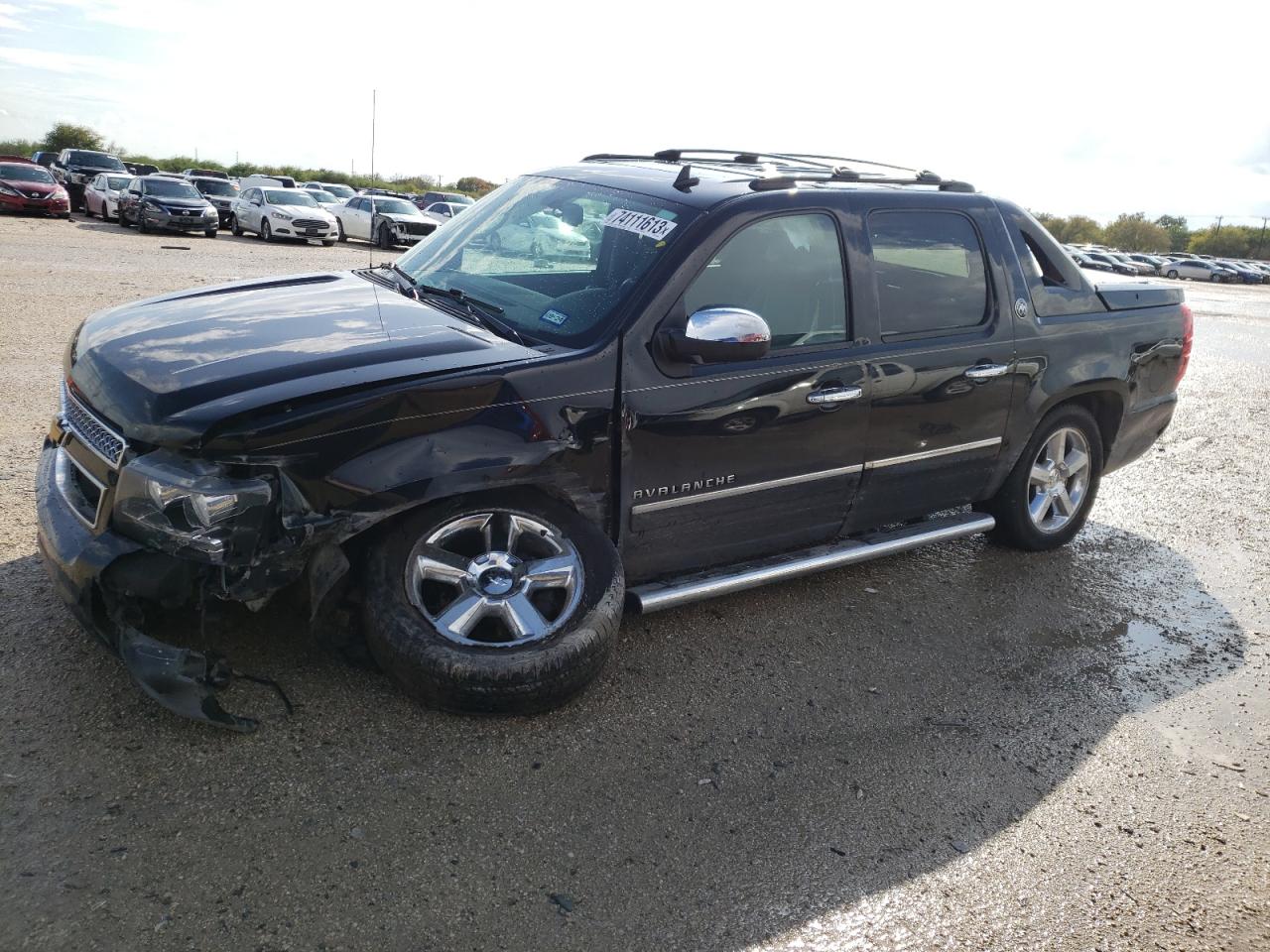 2013 CHEVROLET AVALANCHE LTZ 2013 image