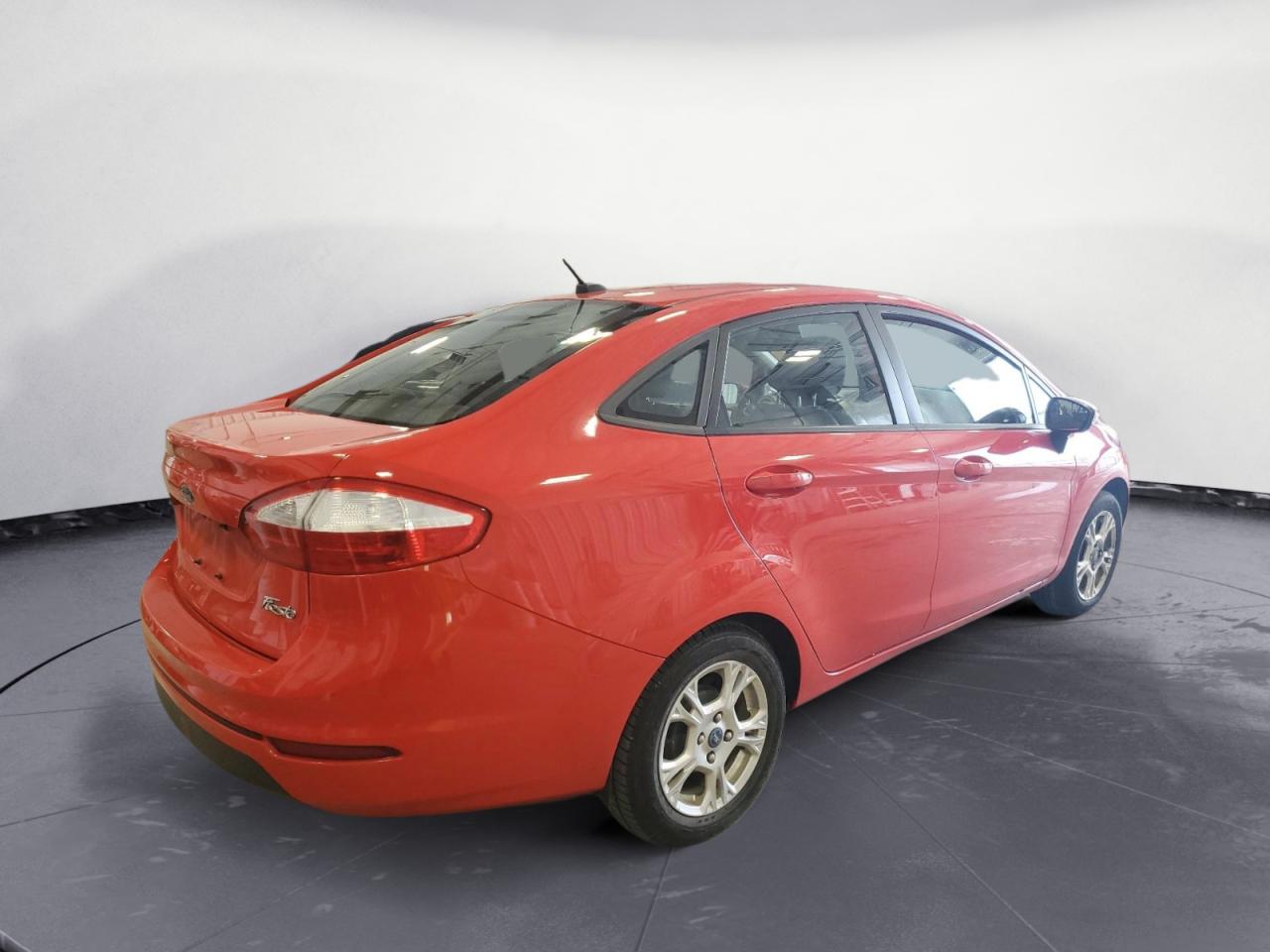 Obraz 3 z 2014 FORD FIESTA SE 2014 z VIN 3FADP4BJXEM114642