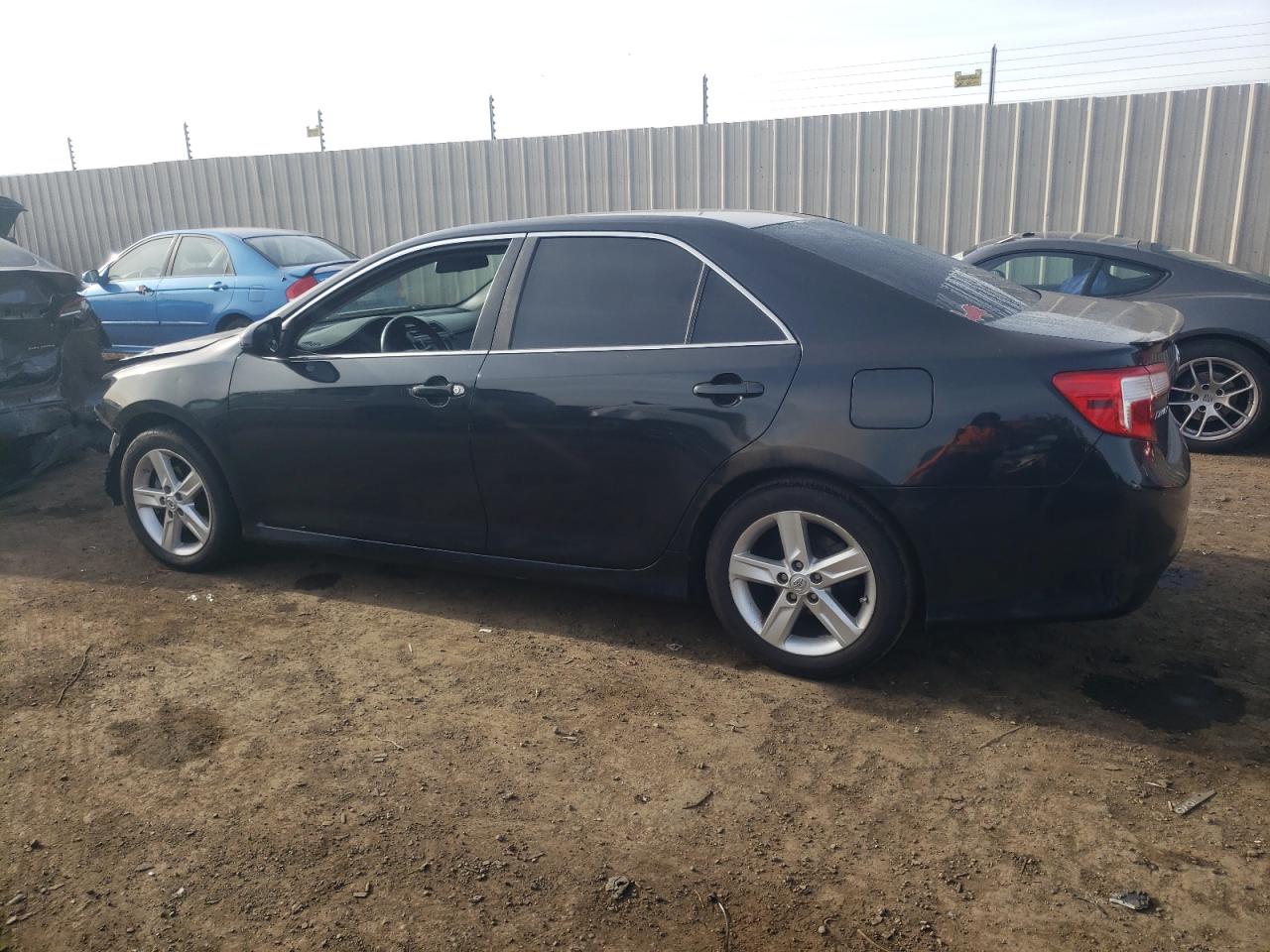 Obraz 2 z 2013 TOYOTA CAMRY L 2013 z VIN 4T1BF1FK3DU719467