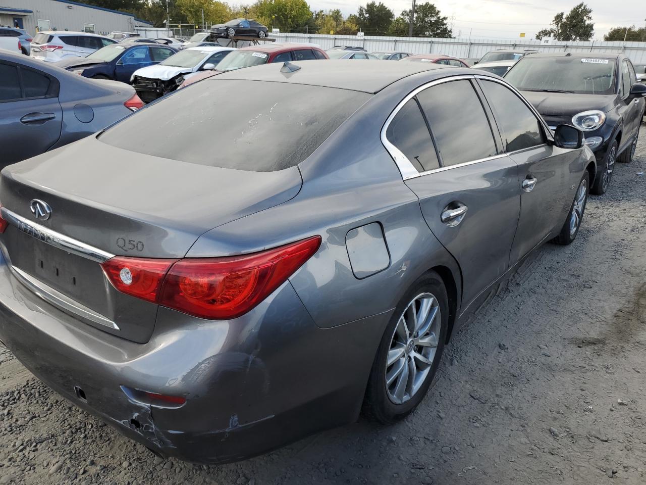 Obraz 3 z Infiniti Q50 Base 2015 z VIN JN1BV7AP7FM348896