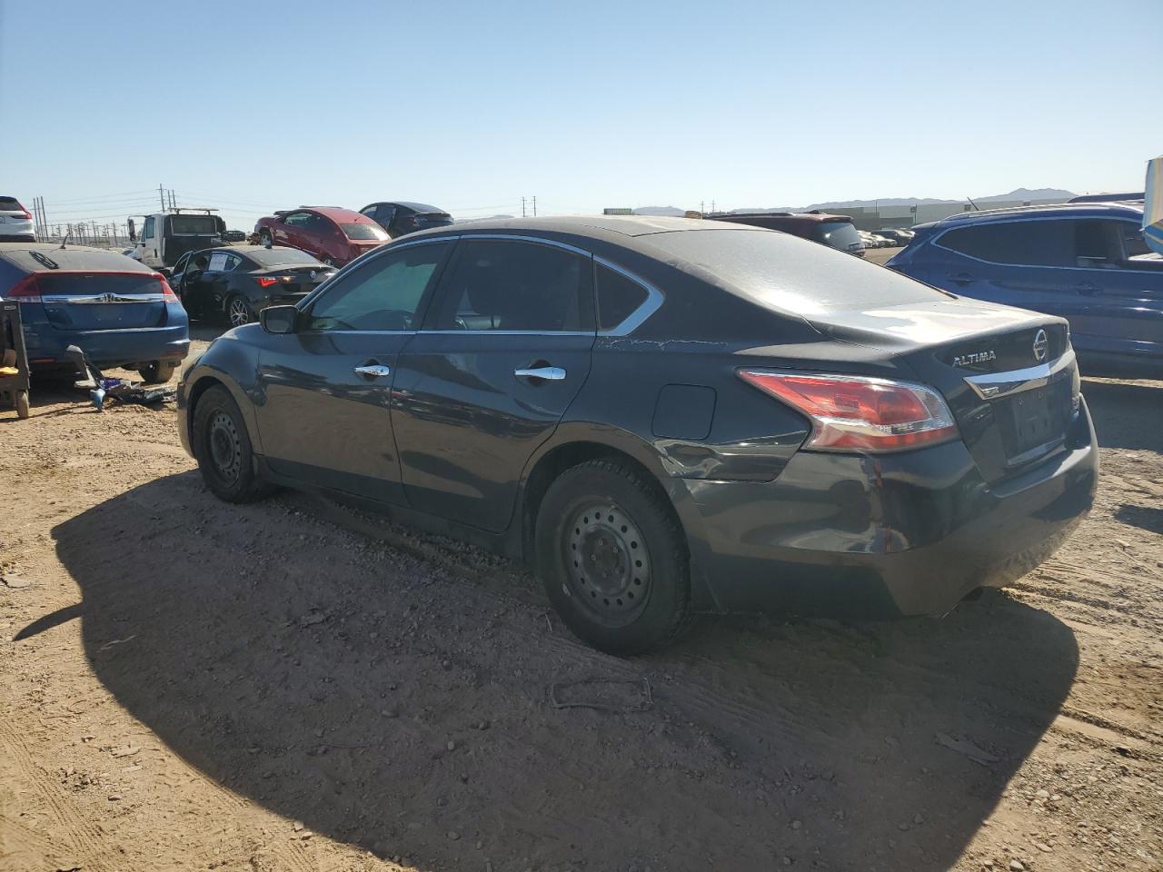 Image 2 of Nissan Altima 2.5 2014 with VIN 1N4AL3AP3EN334595