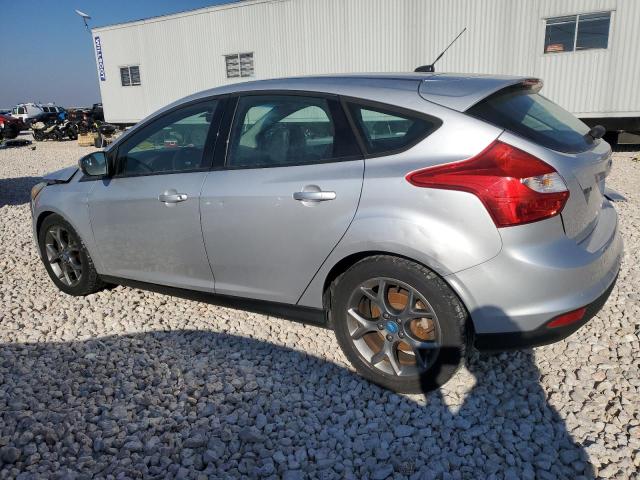 Image 2 of 2013 FORD FOCUS SE 2013 with VIN 1FADP3K2XDL132450