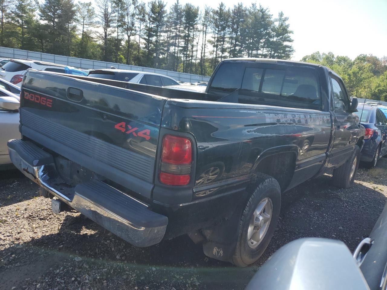 Image 3 of 1999 DODGE RAM 1500  1999 with VIN 1B7HF16Y6XS103068