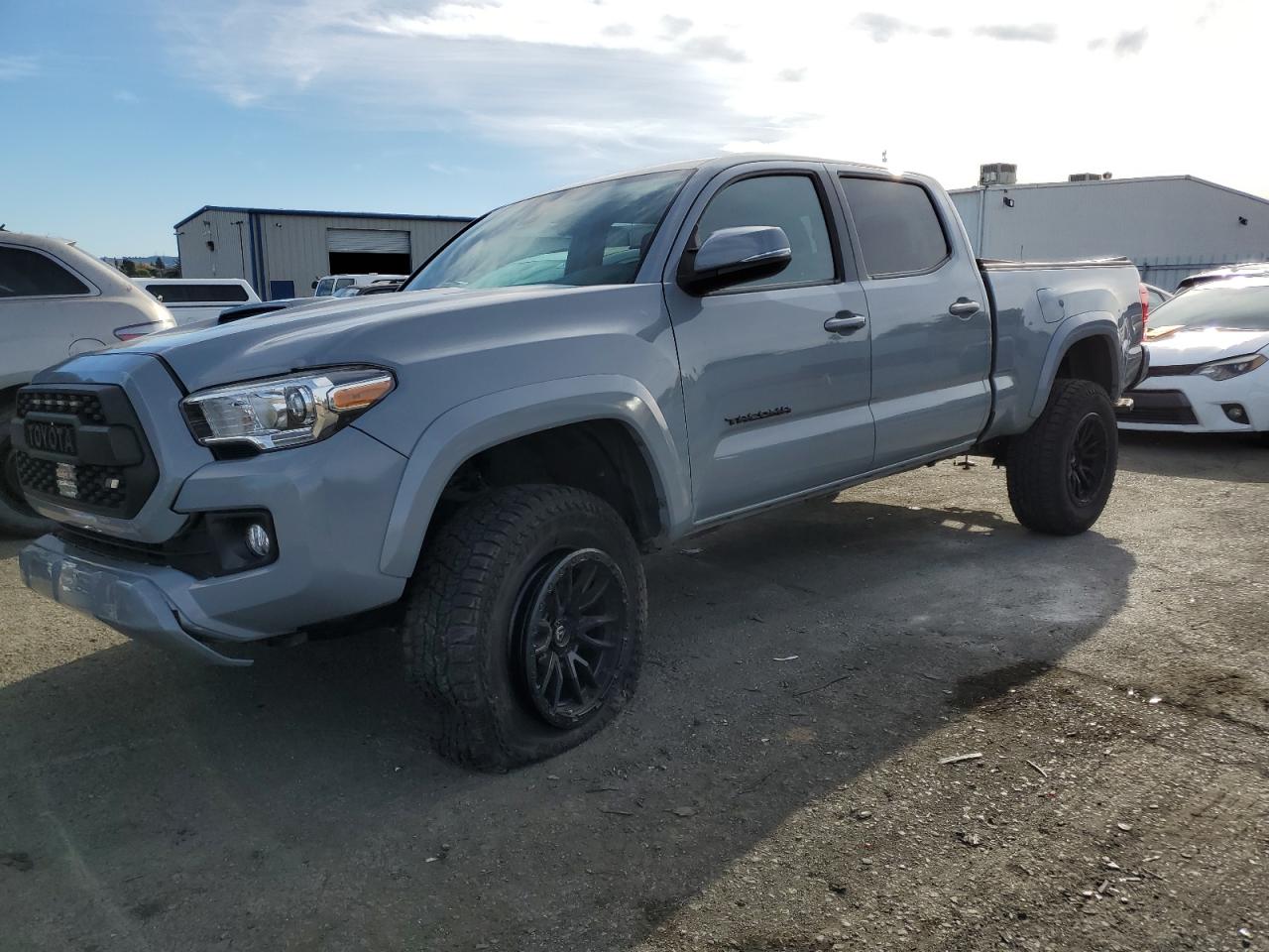 Image 1 of 2019 TOYOTA TACOMA DOUBLE CAB 2019 with VIN 3TMBZ5DNXKM017860