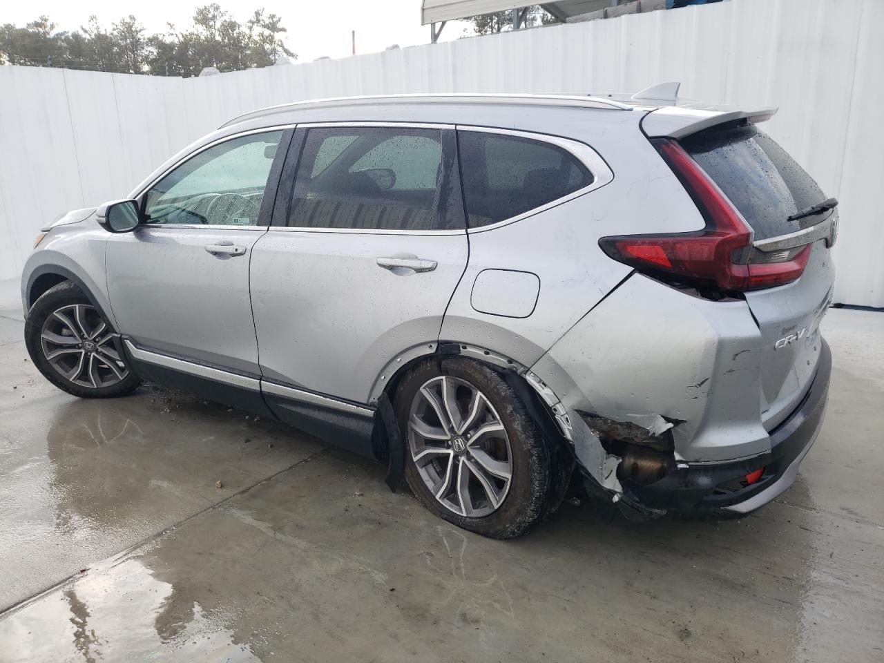 Image 2 of 2022 HONDA CR-V TOURING 2022 with VIN 7FARW2H9XNE014649