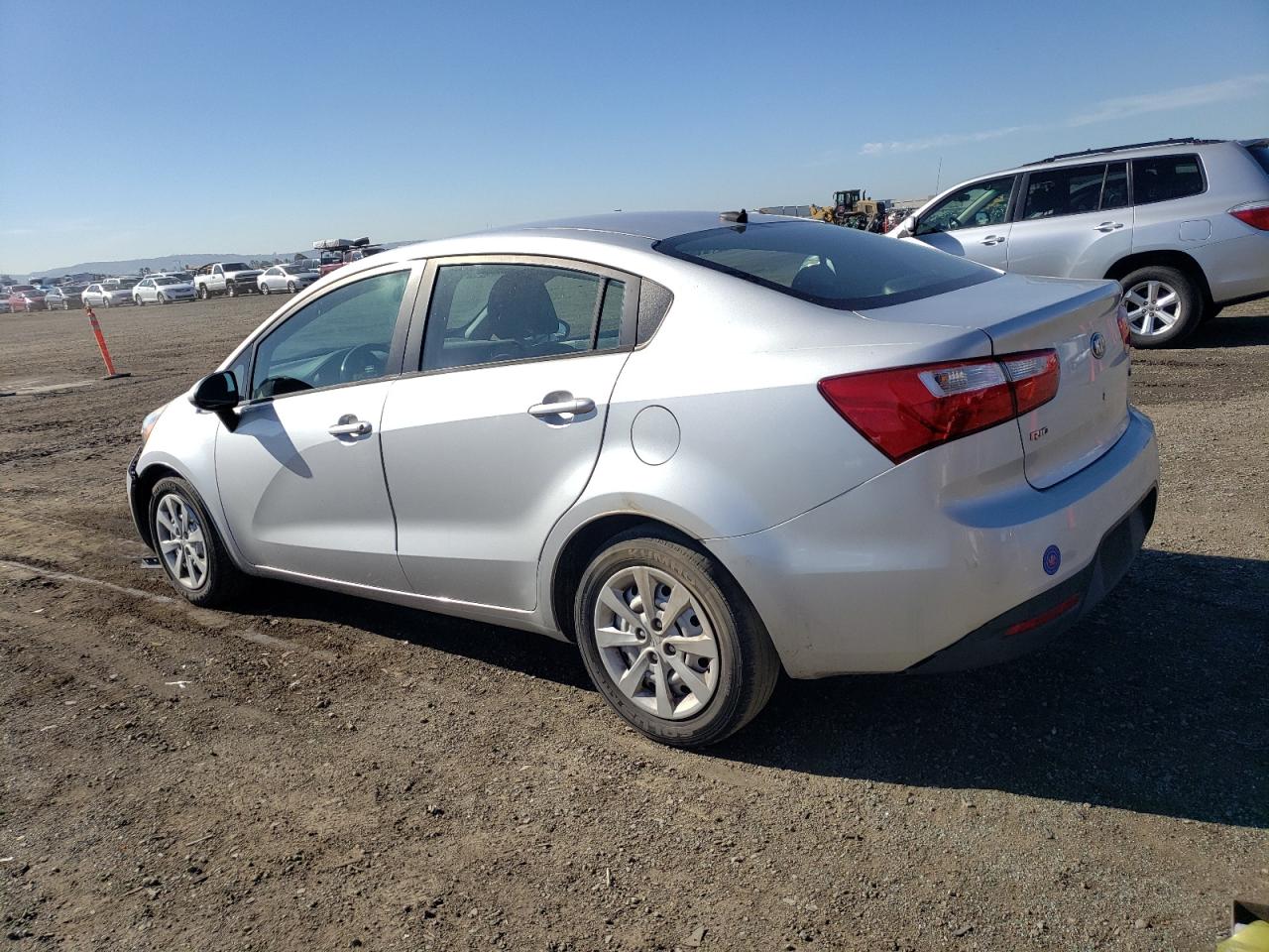 Obraz 2 z 2014 KIA RIO LX 2014 z VIN KNADM4A37E6404730
