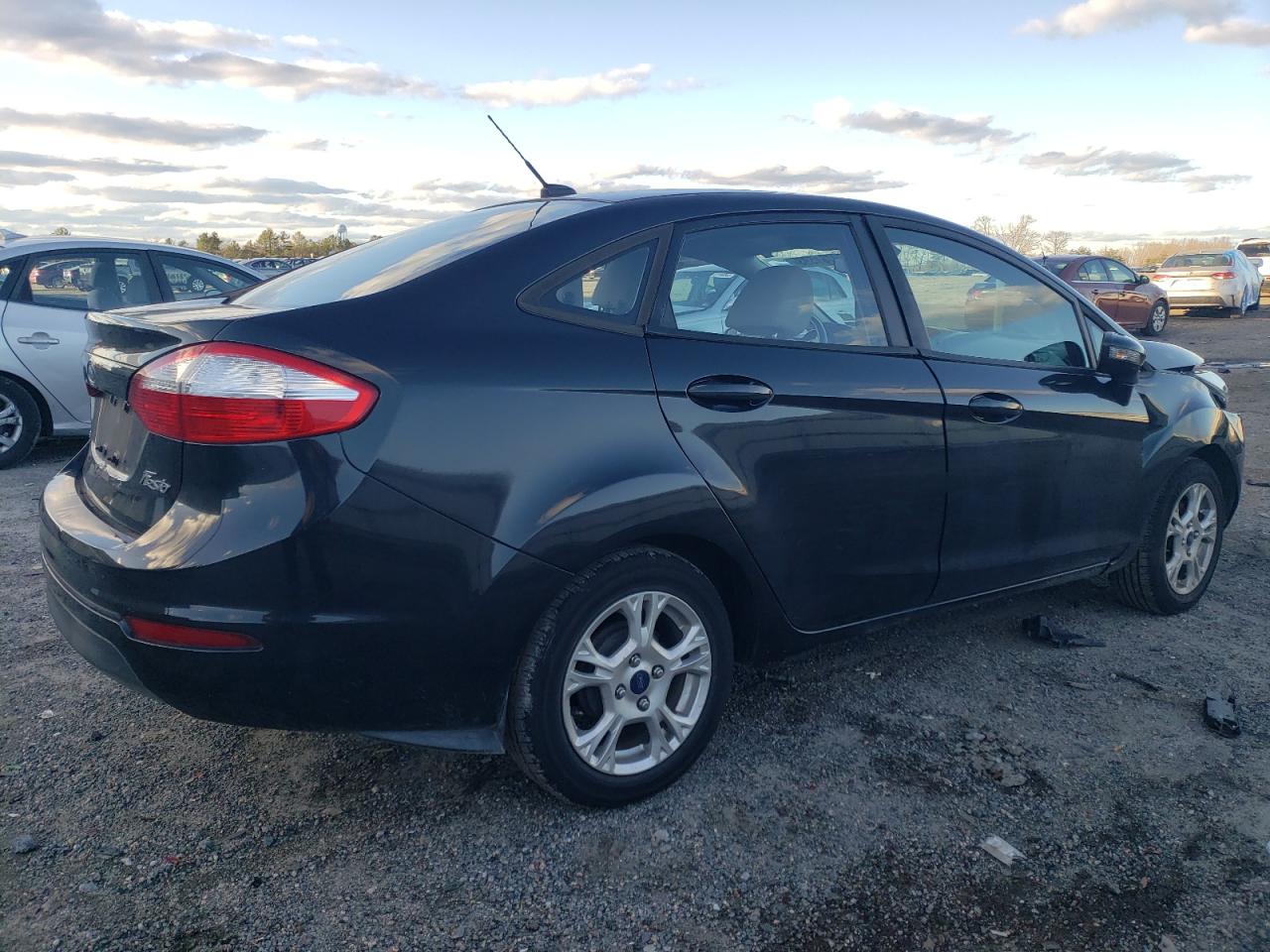 Image 3 of 2014 FORD FIESTA SE 2014 with VIN 3FADP4BJXEM110722