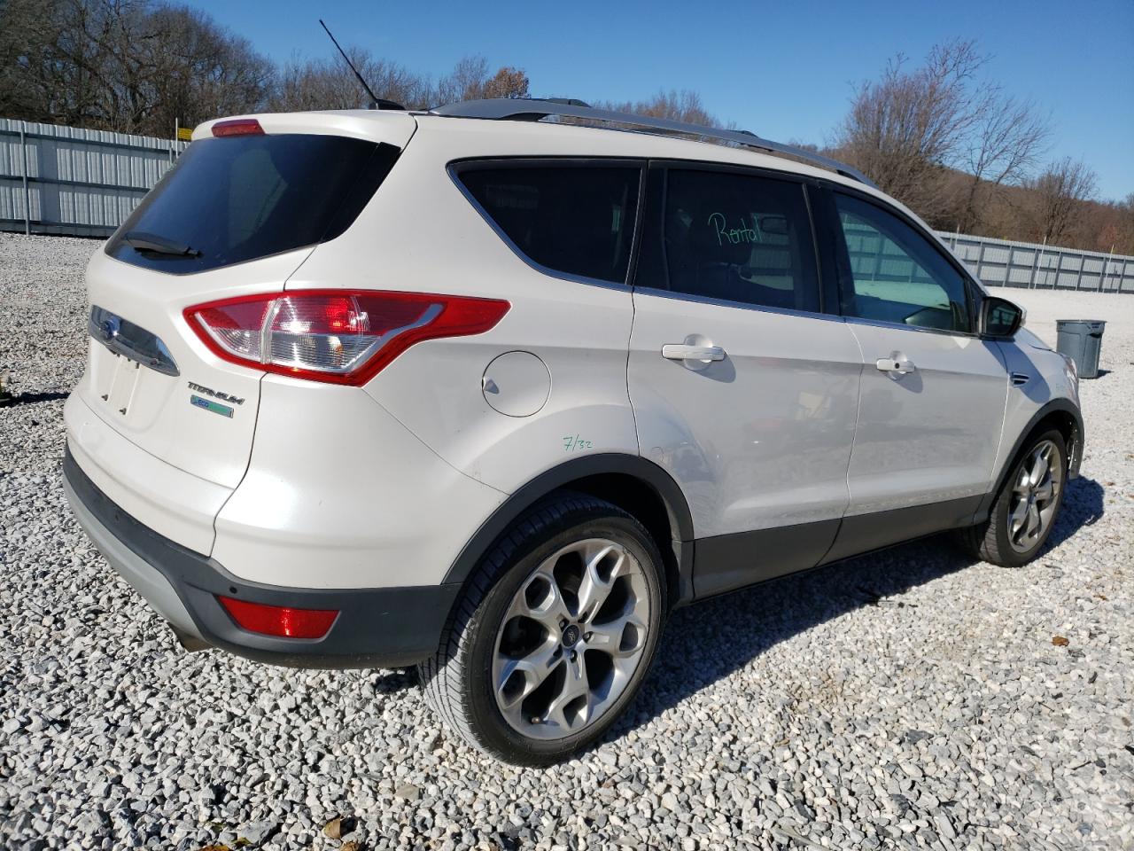 Image 3 of 2014 FORD ESCAPE TITANIUM 2014 with VIN 1FMCU0JX2EUA89711
