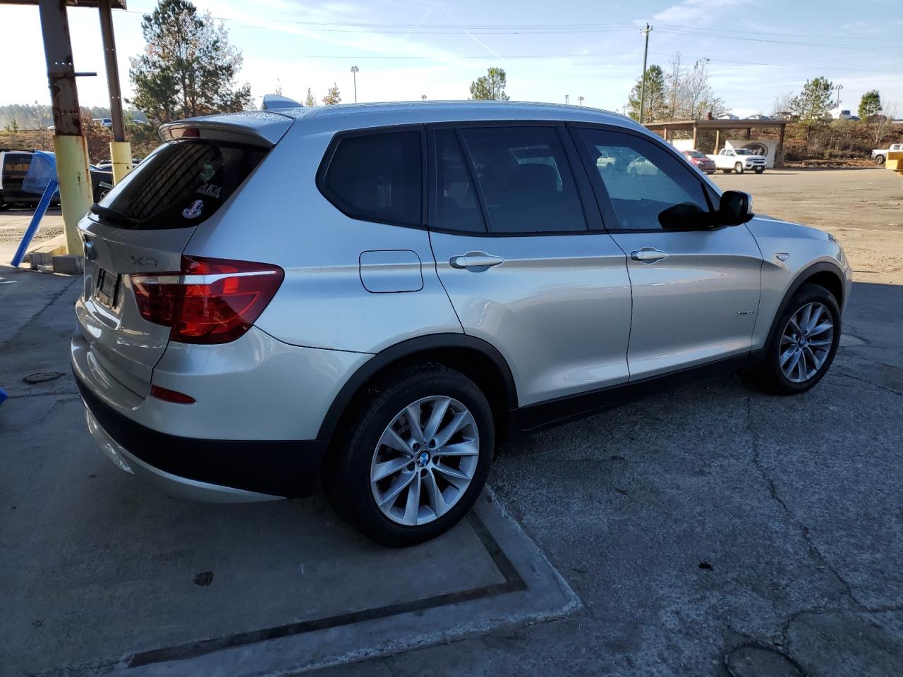 Obraz 3 z 2014 BMW X3 XDRIVE28I 2014 z VIN 5UXWX9C59E0D10612
