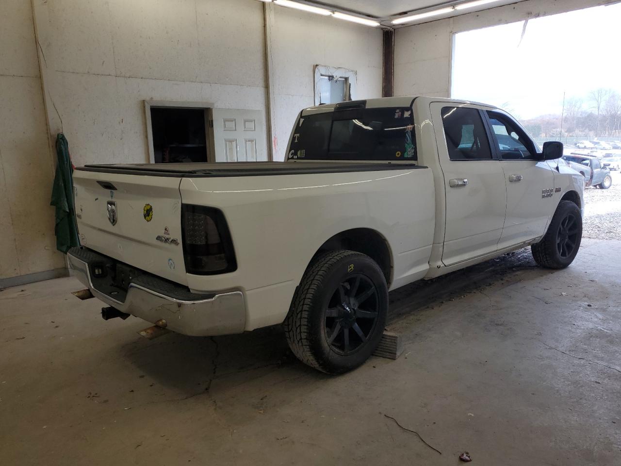 Obraz 3 z 2017 RAM 1500 SLT 2017 z VIN 1C6RR7TT8HS677509