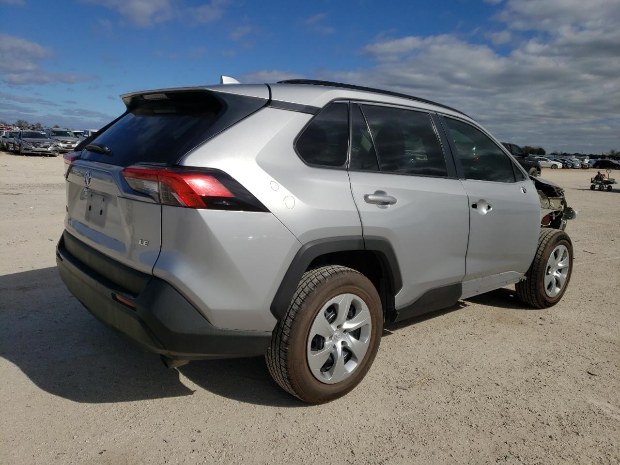 Image 3 of 2019 TOYOTA RAV4 LE 2019 with VIN 2T3H1RFV5KW053444