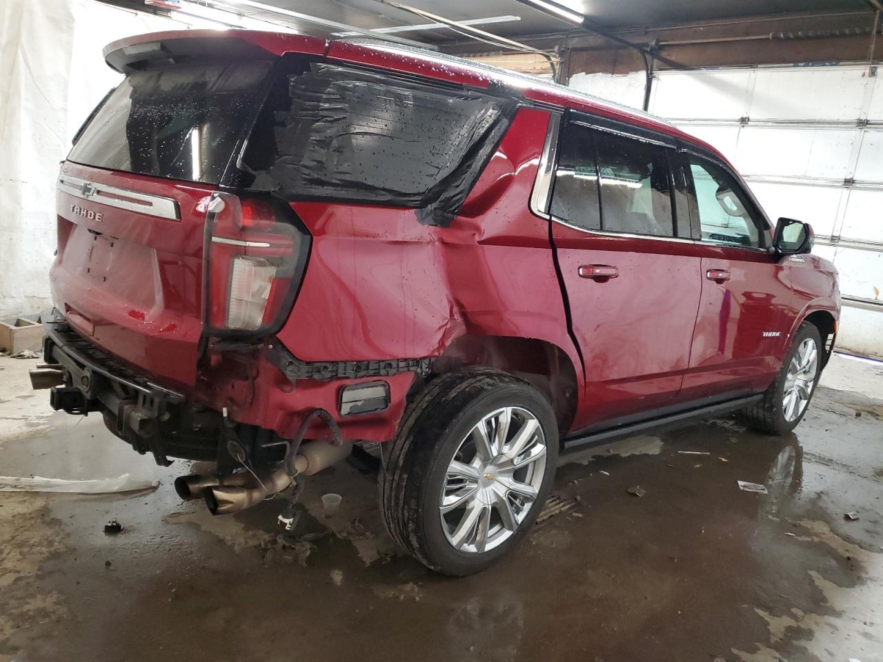 Изображение 3 2021 CHEVROLET TAHOE K1500 HIGH COUNTRY 2021 с VIN 1GNSKTKL8MR238795