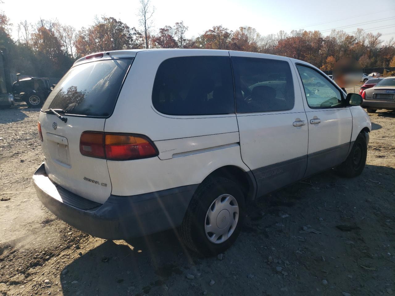 Изображение 3 1999 TOYOTA SIENNA CE 1999 с VIN 4T3ZF19C9XU097097