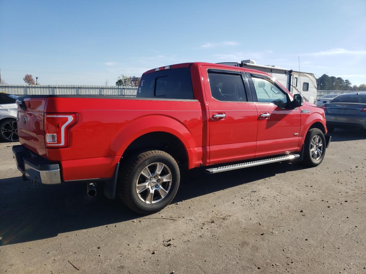 Image 3 of 2016 FORD F150 SUPERCREW 2016 with VIN 1FTEW1CPXGFB19426
