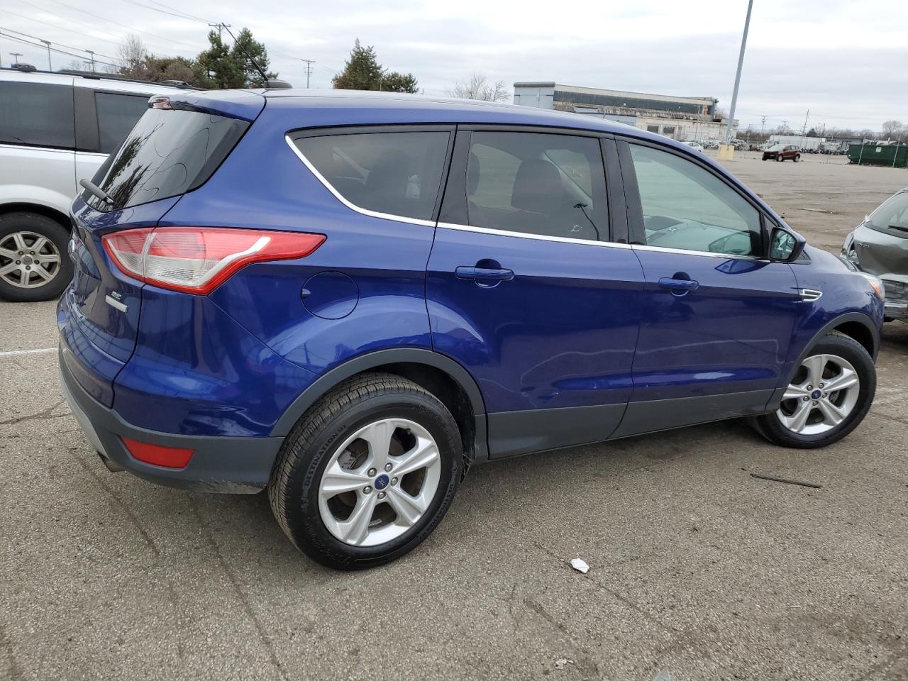 Изображение 3 2016 FORD ESCAPE SE 2016 с VIN 1FMCU0GX4GUB08897