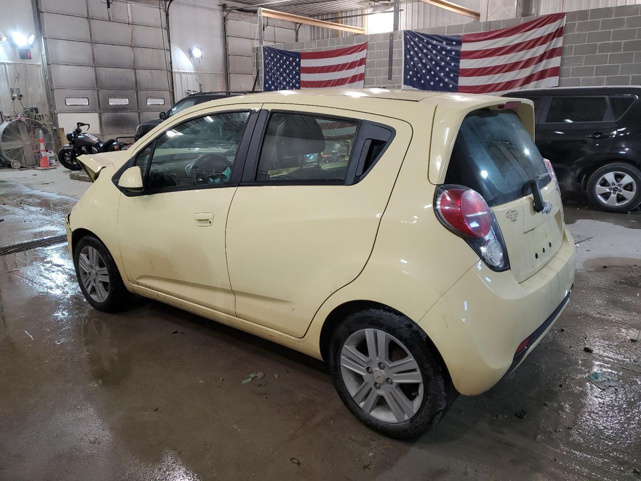 Image 2 of 2013 CHEVROLET SPARK LS 2013 with VIN KL8CB6S96DC568868