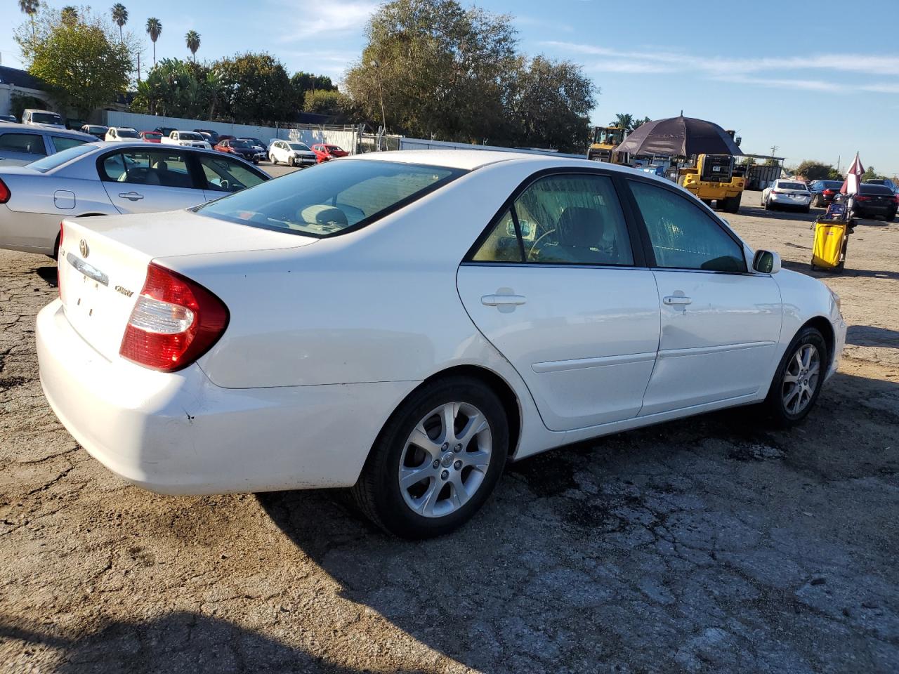 Изображение 3 2004 TOYOTA CAMRY LE 2004 с VIN JTDBE32K640281320