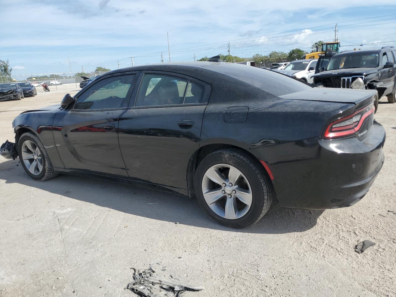 Image 2 of 2018 DODGE CHARGER SXT PLUS 2018 with VIN 2C3CDXHG5JH152076