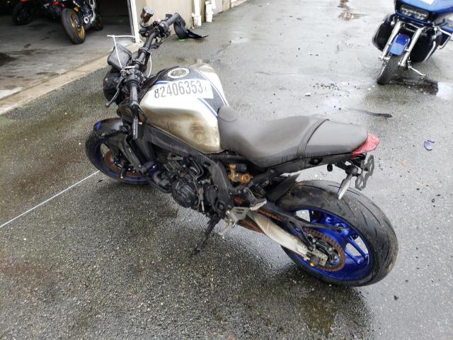 Изображение 3 2023 YAMAHA MT09 D 2023 с VIN JYARN72E2PA001077