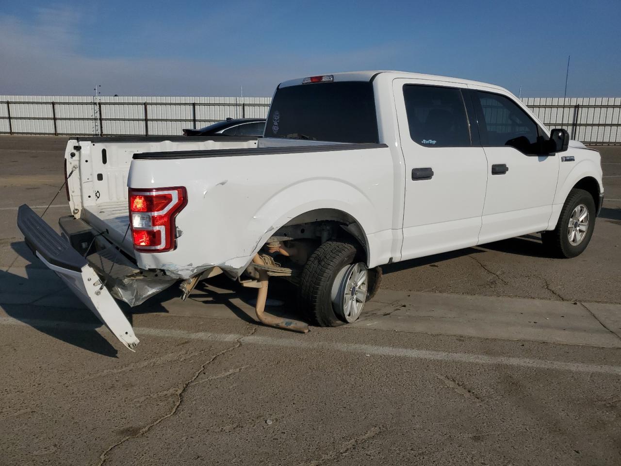 Image 3 of 2018 FORD F150 SUPERCREW 2018 with VIN 1FTEW1CB1JKE79316