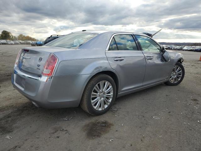 Obraz 3 z 2014 CHRYSLER 300  2014 z VIN 2C3CCARG7EH157901