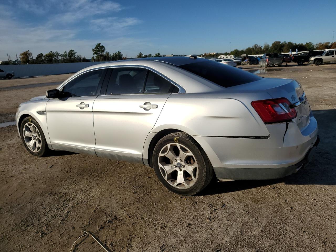Изображение 2 2011 FORD TAURUS SEL 2011 с VIN 1FAHP2EW4BG177349