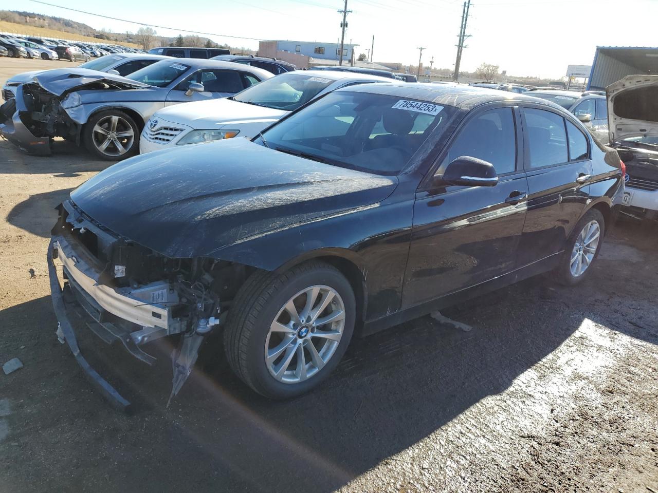 Obraz 1 z 2017 BMW 320 XI 2017 z VIN WBA8E5G36HNU44089