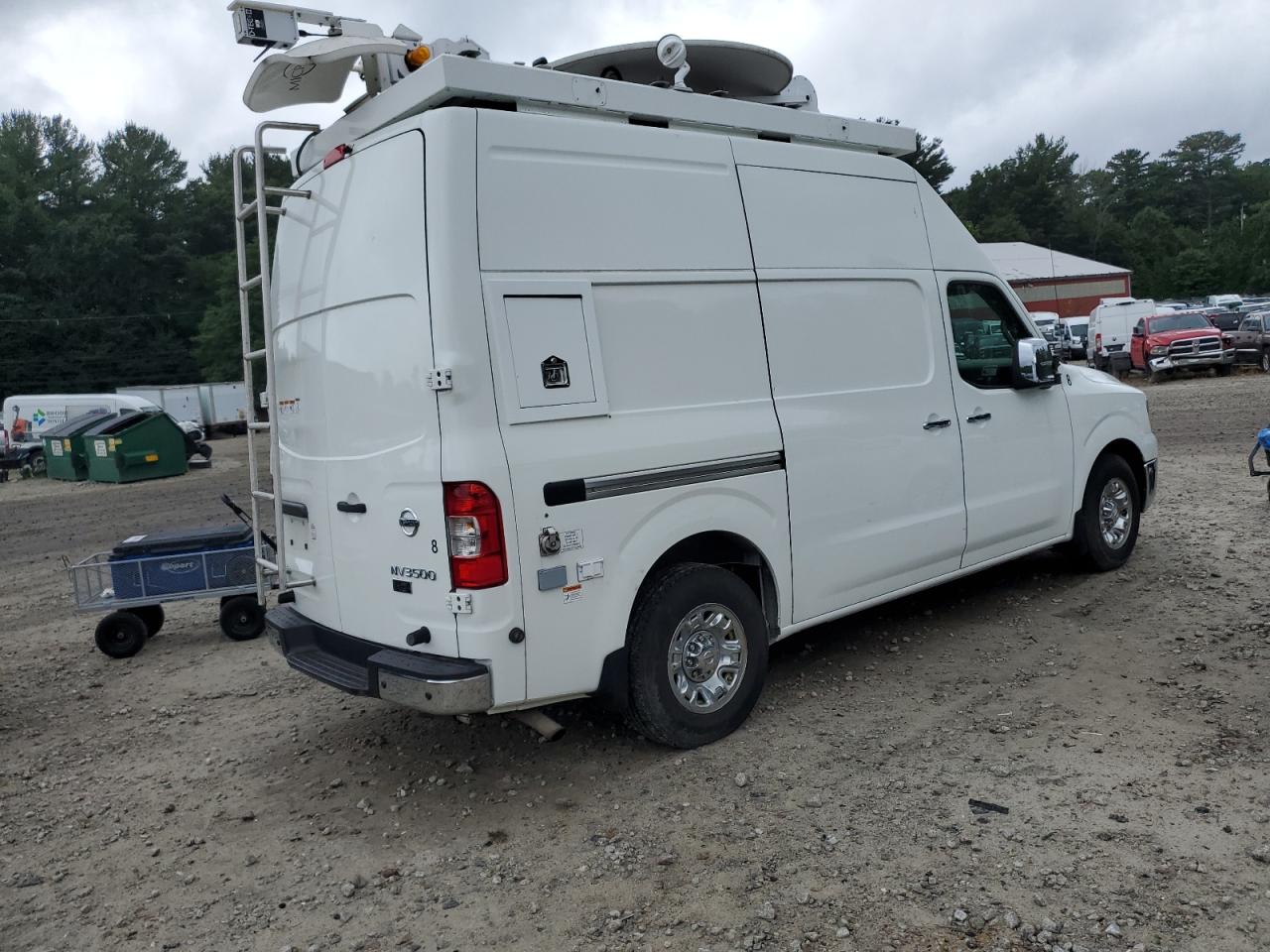 Image 3 of 2014 NISSAN NV 2500 2014 with VIN 1N6AF0LY2EN107918