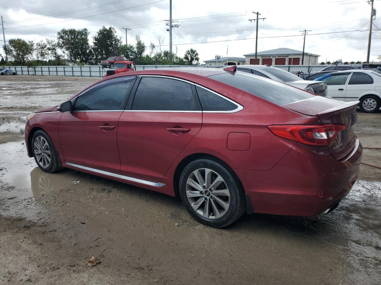 Obraz 2 z 2015 HYUNDAI SONATA SPORT 2015 z VIN 5NPE34AF2FH212403