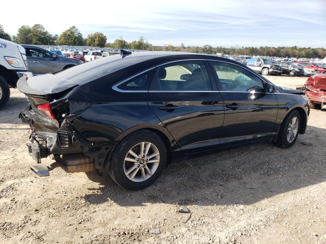 Изображение 3 2017 HYUNDAI SONATA SE 2017 с VIN 5NPE24AF2HH584815
