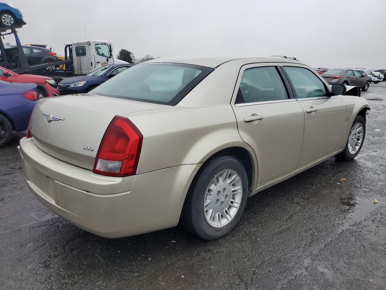 Image 3 of 2007 CHRYSLER 300  2007 with VIN 2C3KA43R67H604900