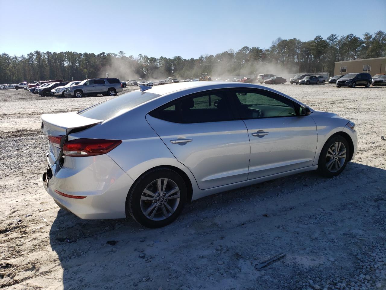 Image 3 of 2018 HYUNDAI ELANTRA SEL 2018 with VIN 5NPD84LF9JH389873