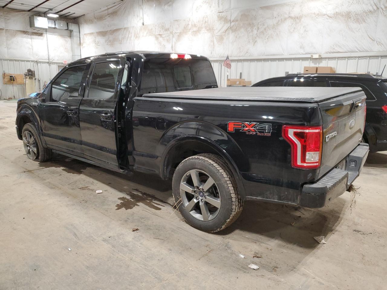 Изображение 2 2016 FORD F150 SUPERCREW 2016 с VIN 1FTFW1EF8GFC92032