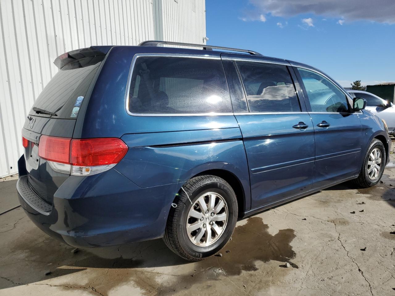 Image 3 of 2010 HONDA ODYSSEY EXL 2010 with VIN 5FNRL3H64AB034793