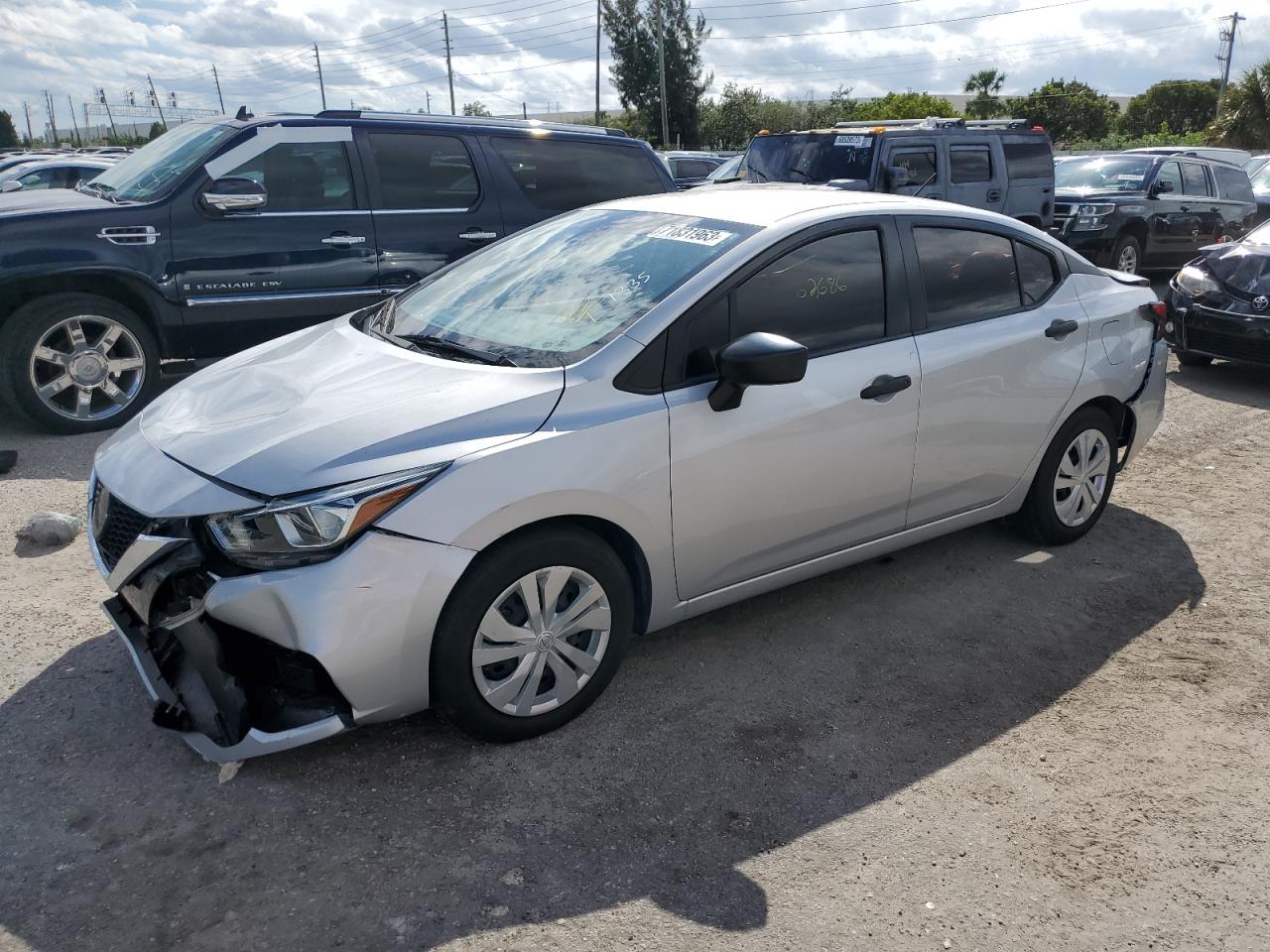 Изображение 1 2020 NISSAN VERSA S 2020 с VIN 3N1CN8DV8LL841335