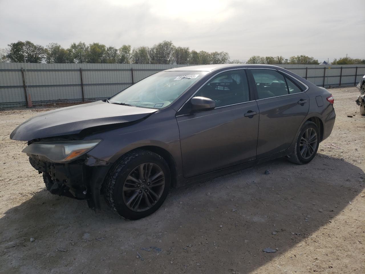 Image 1 of 2015 TOYOTA CAMRY LE 2015 with VIN 4T1BF1FK6FU935056