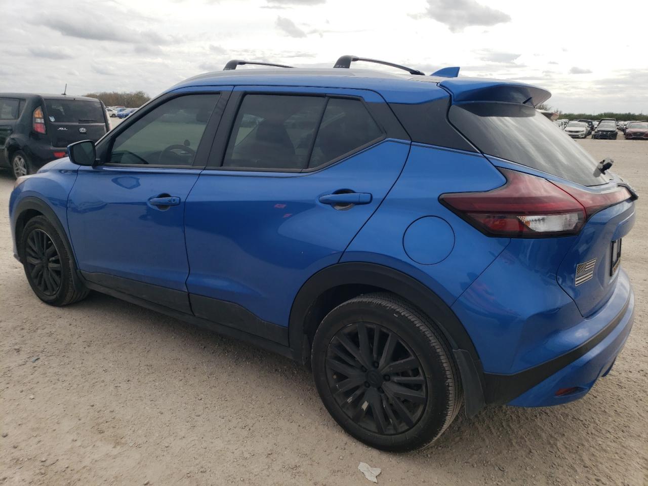 Obraz 2 z 2023 NISSAN KICKS SV 2023 z VIN 3N1CP5CV2PL474299